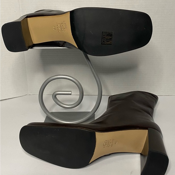 Italian leather dark brown 3 inch heel w/ half rubber sole inside zipper - Picture 3 of 5